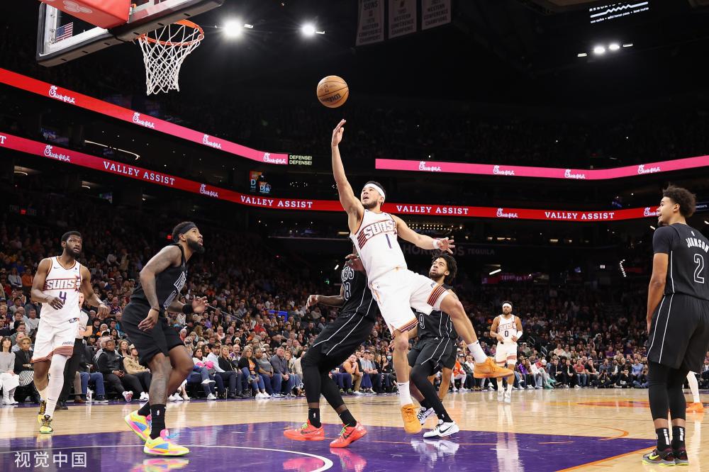 的年轻化潮 的年轻化潮