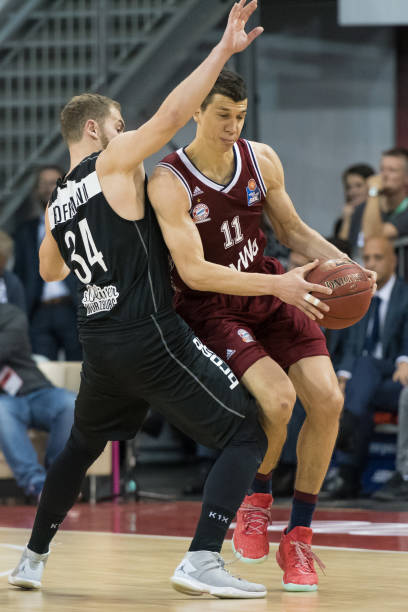 脚前就被化 脚前就被化