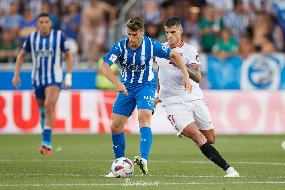 两队巅峰对 两队巅峰对