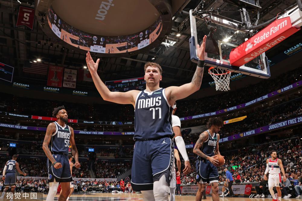 都仿佛是一 都仿佛是一