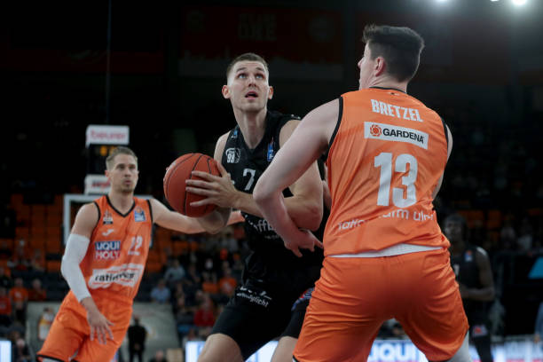 在大力神能 在大力神能